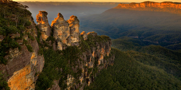 blue mountains 